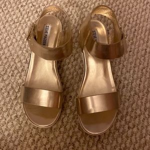 STEVE MADDEN PLATFORMS GOLD GREAT CONDITION